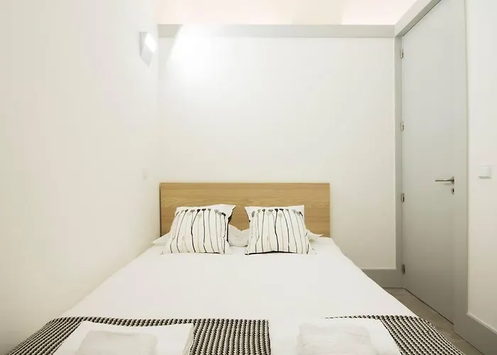 Ohh - Santo Ildefonso Flat